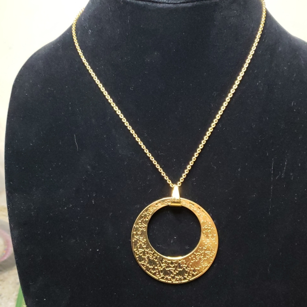 Butterfly and floral laser cut circle pendant necklace